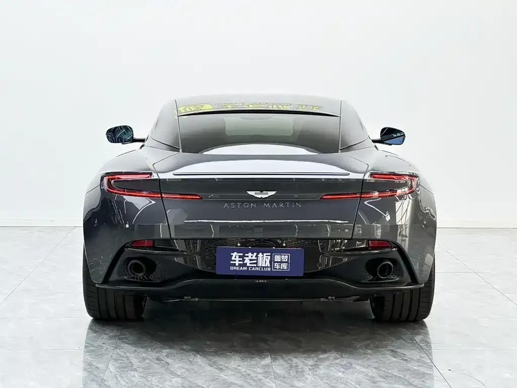 Aston Martin DB12 2026 из CN, фото 4