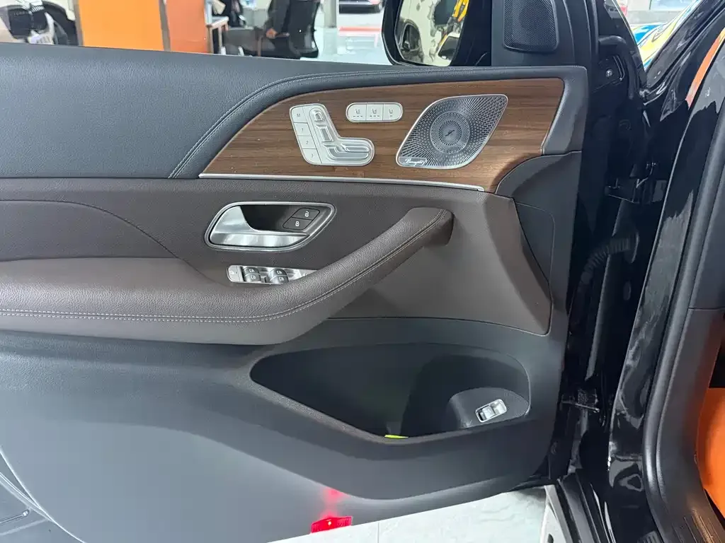 Mercedes-Benz GLS 2021 из CN, фото 3