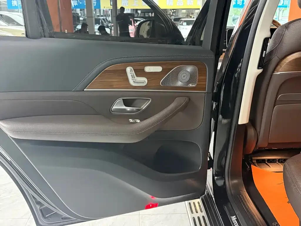 Mercedes-Benz GLS 2021 из CN, фото 2