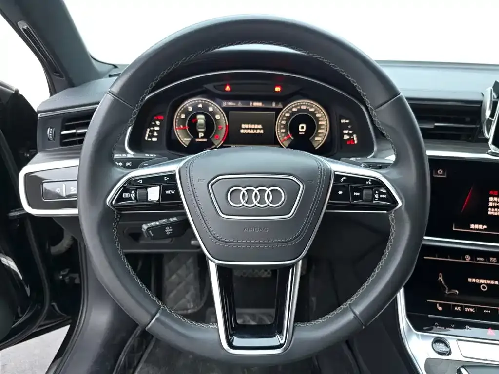 Audi A6L — фото 9