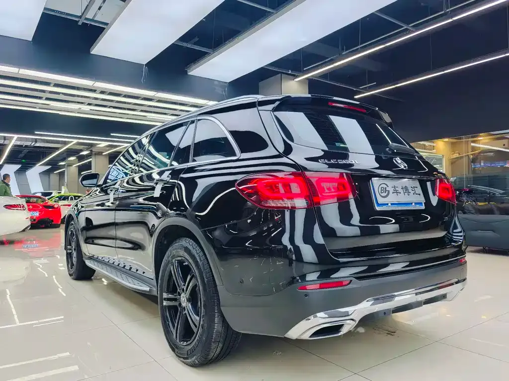 Mercedes-Benz GLC — фото 10