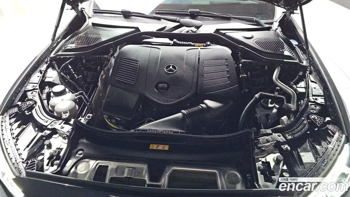 Mercedes-Benz E-Class 2024 из KR, фото 9