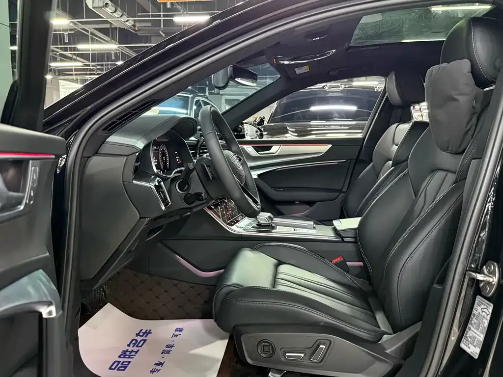 Audi A6L 2025 из CN, фото 7