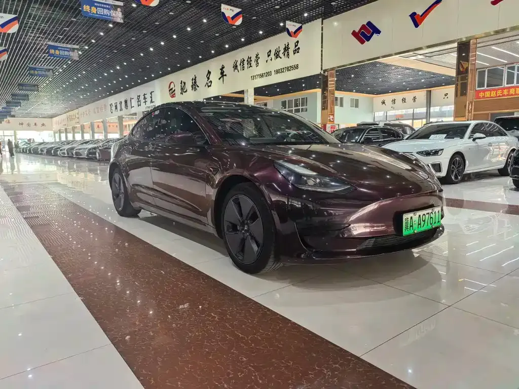 Tesla Model 3 — фото 6