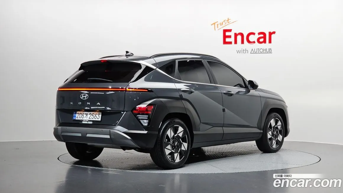 Hyundai Kona — фото 2