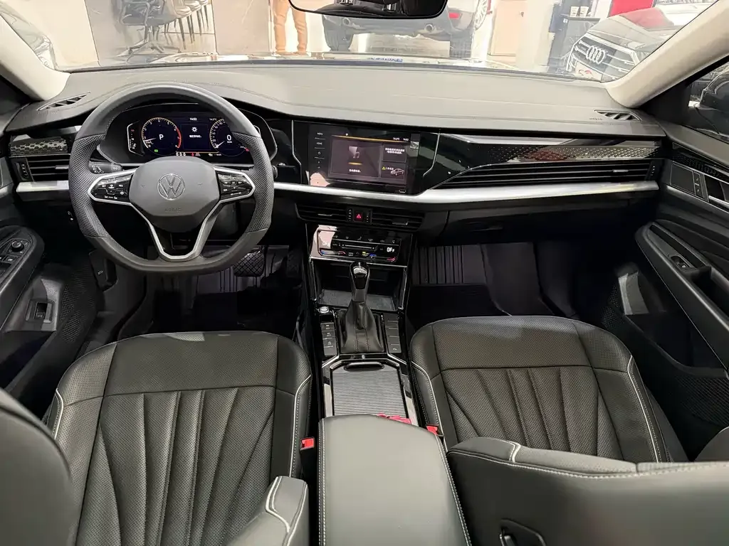 Volkswagen Passat — фото 5