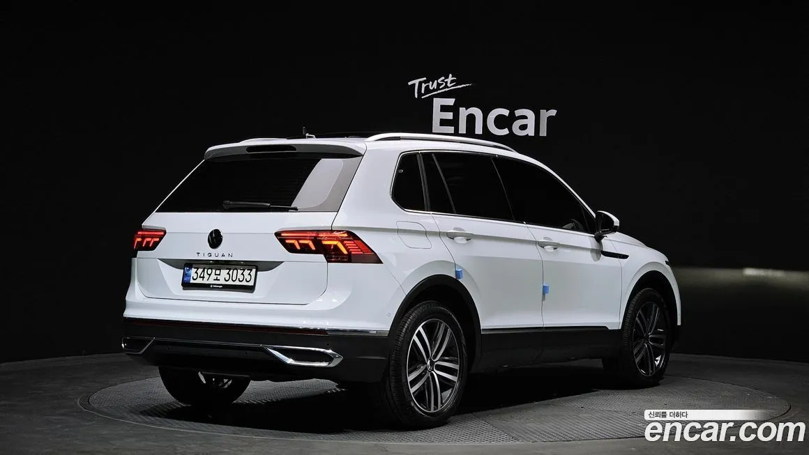 Volkswagen Tiguan — фото 5