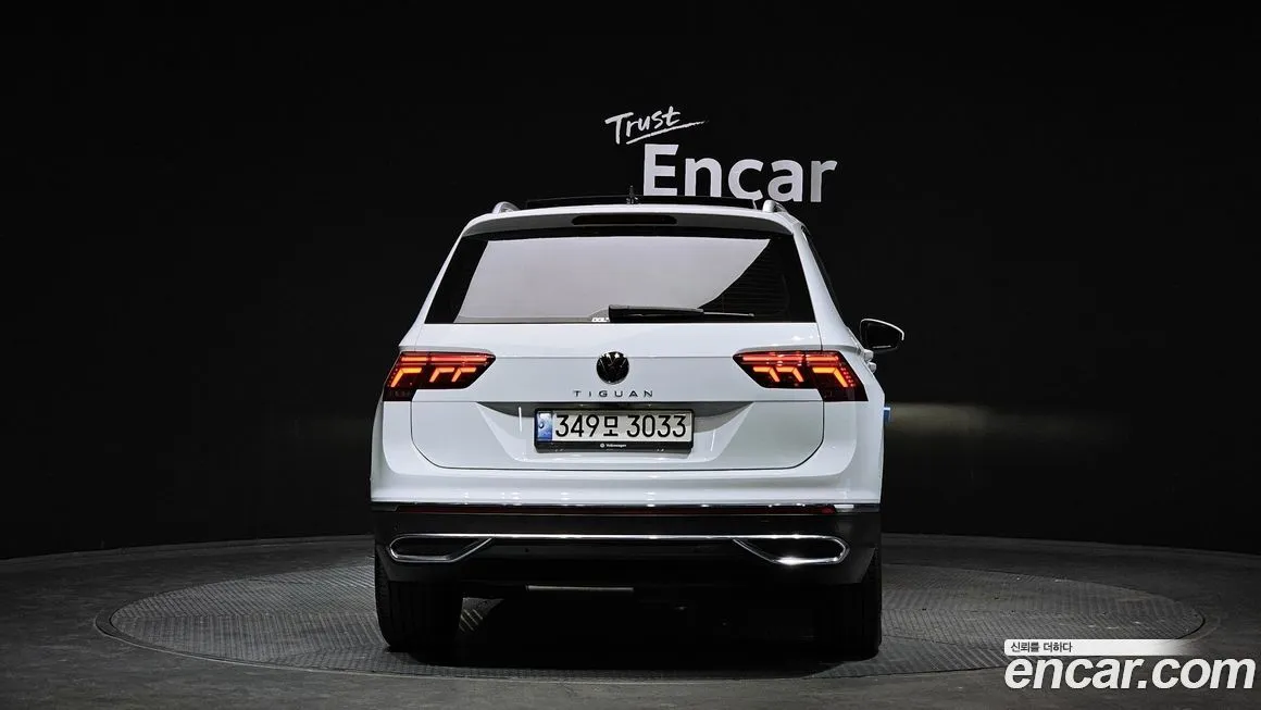 Volkswagen Tiguan — фото 6
