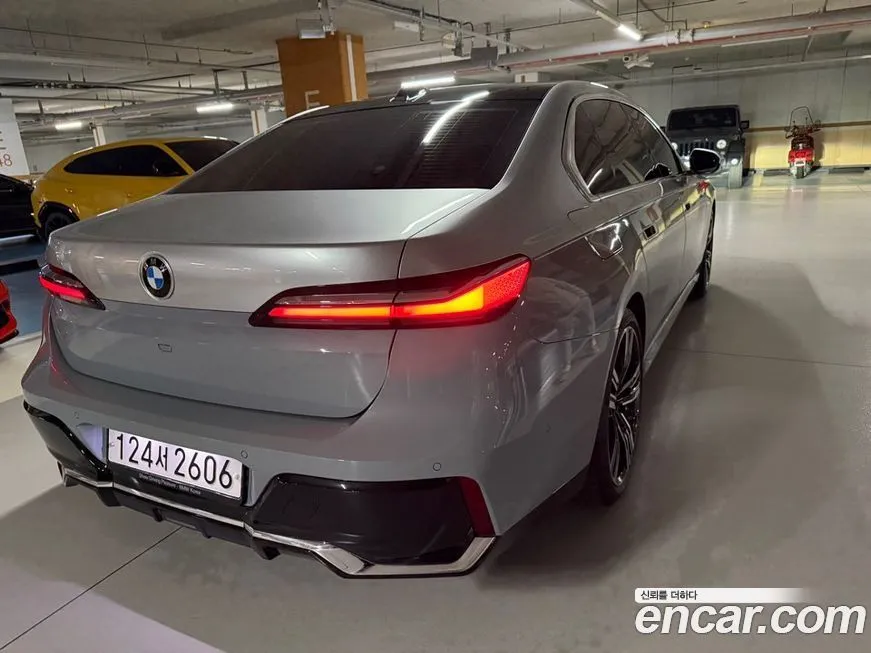 BMW 7-Series 2023 из KR, фото 7