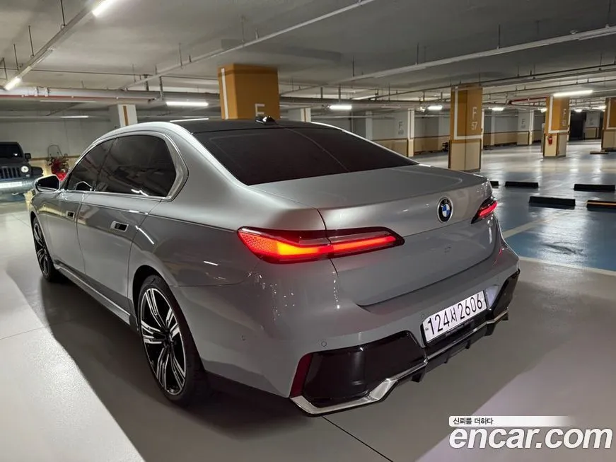 BMW 7-Series 2023 из KR, фото 6