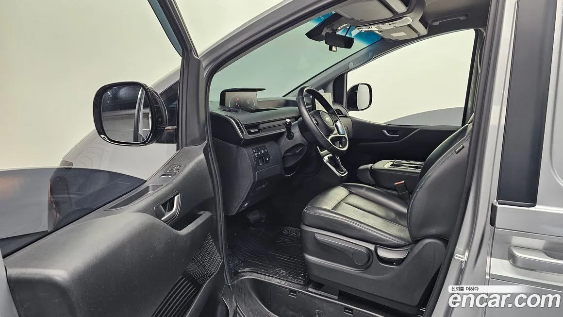 Hyundai Staria 2025 из KR, фото 10
