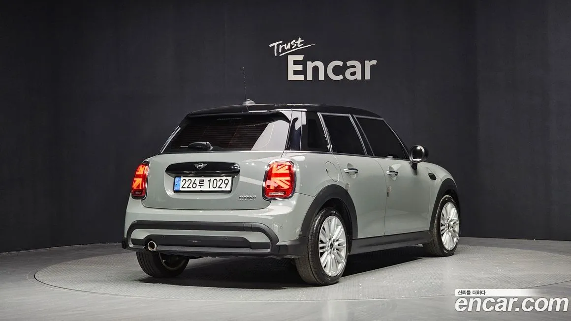 Mini Cooper 2022 из KR, фото 4