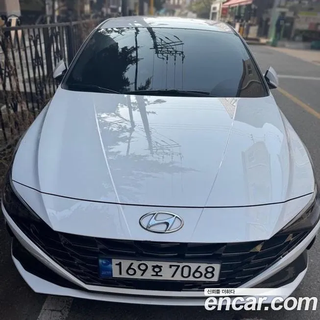 Hyundai AVANTE — фото 1