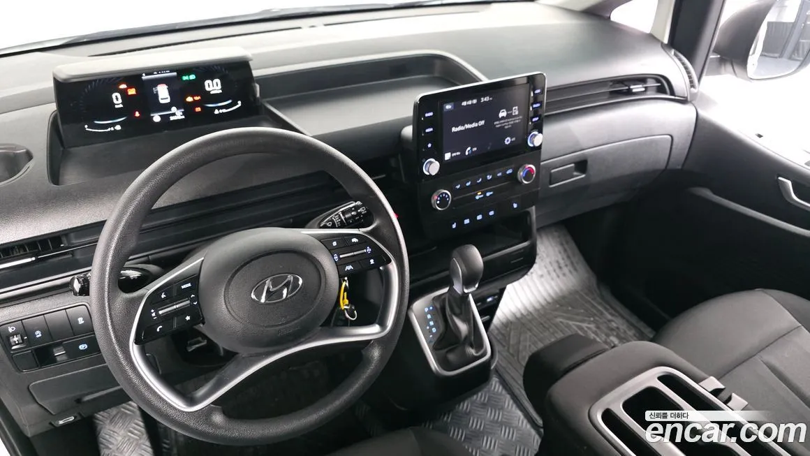 Hyundai Staria — фото 10