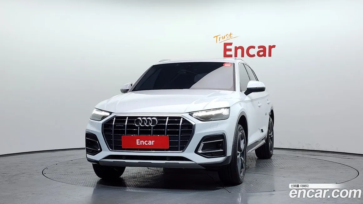 Audi Q5 2021 из KR, фото 8