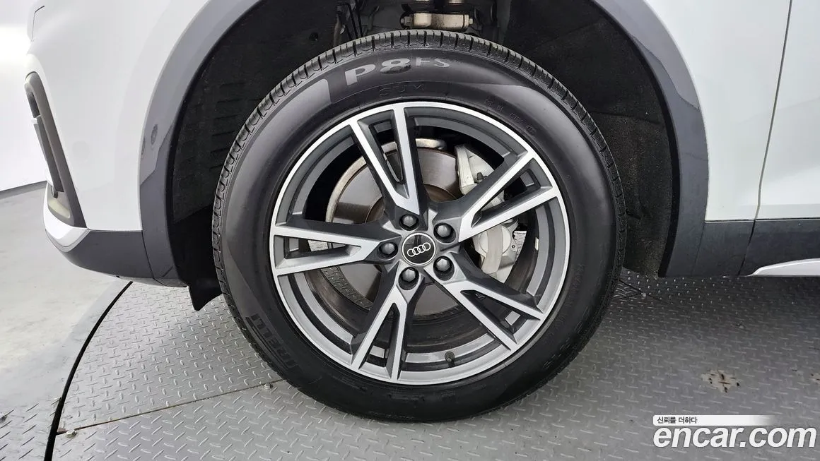 Audi Q5 2021 из KR, фото 10