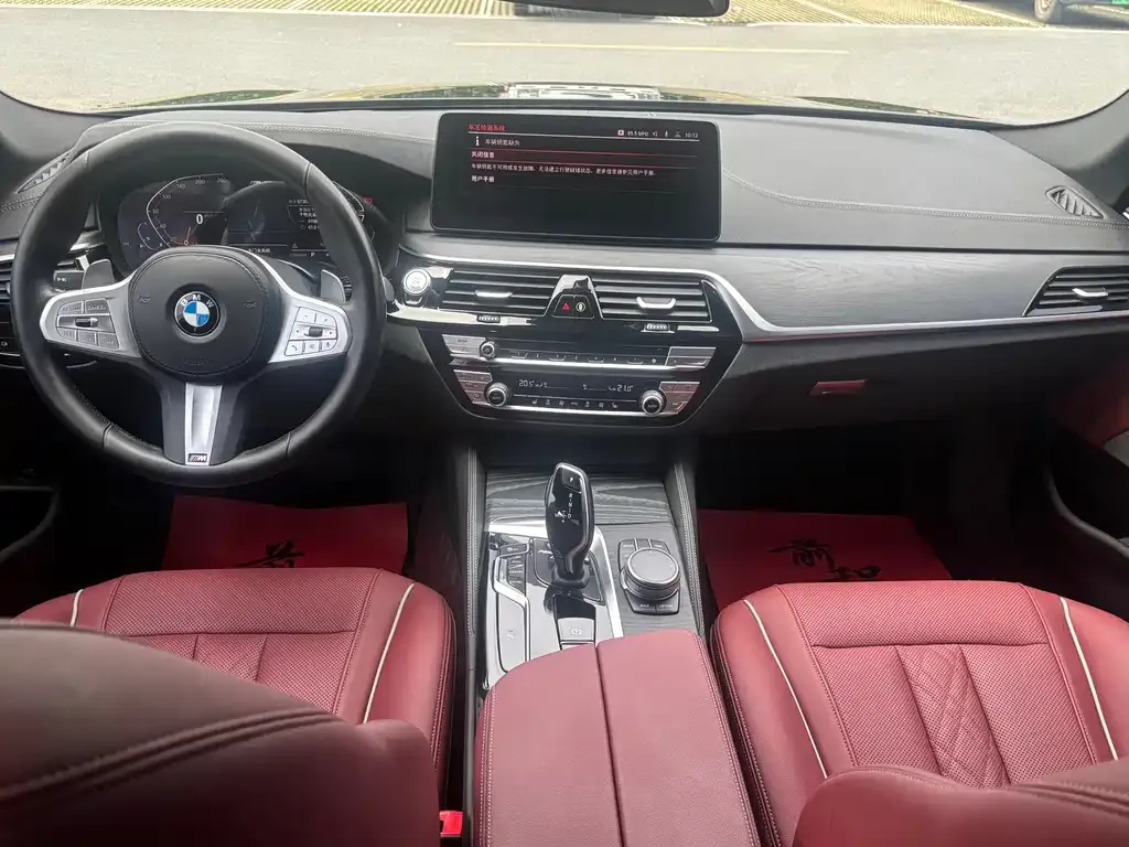 BMW 5 Series — фото 9