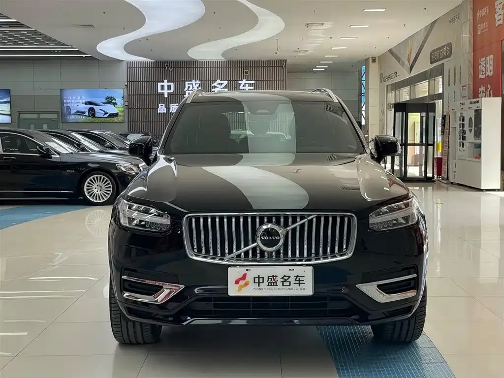 Volvo XC90 — фото 3