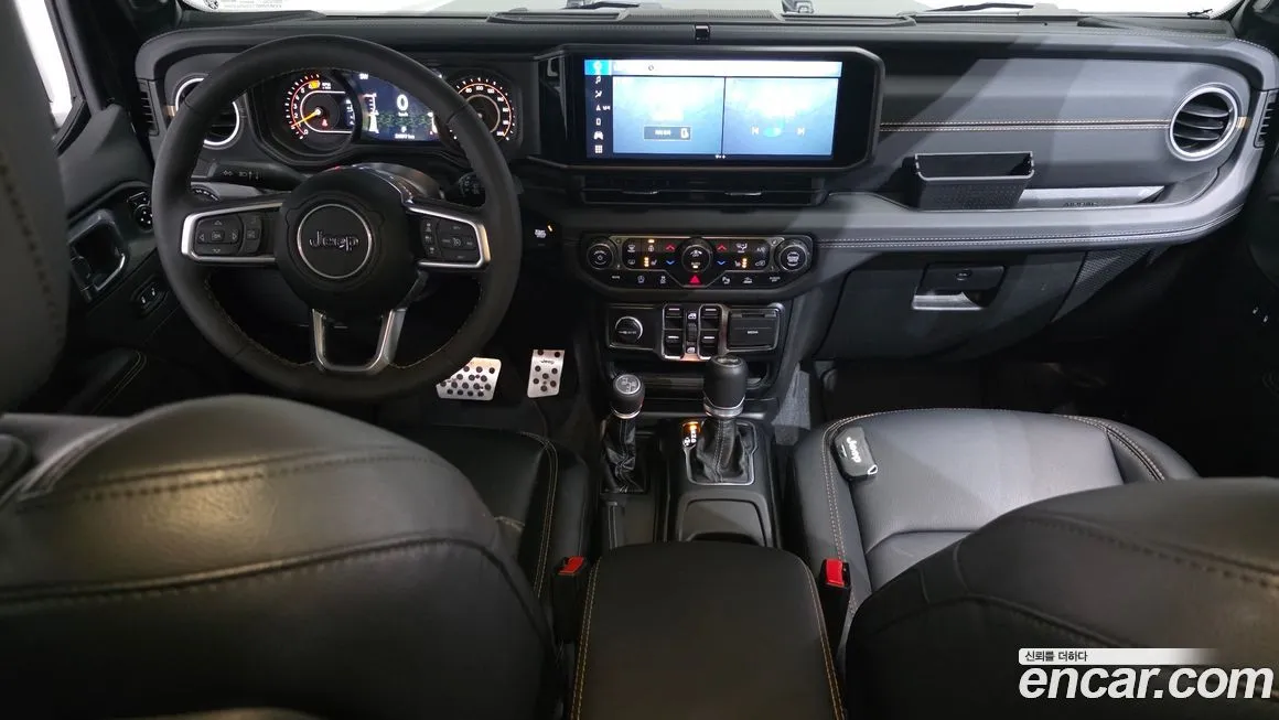 Jeep Wrangler 2024 из KR, фото 10