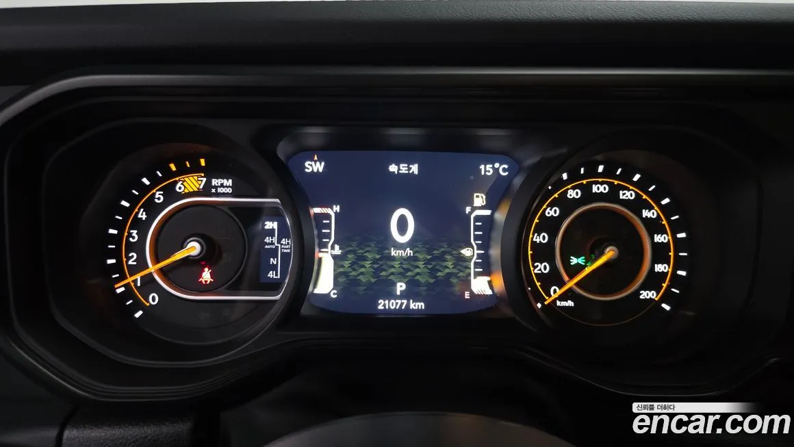 Jeep Wrangler 2024 из KR, фото 6