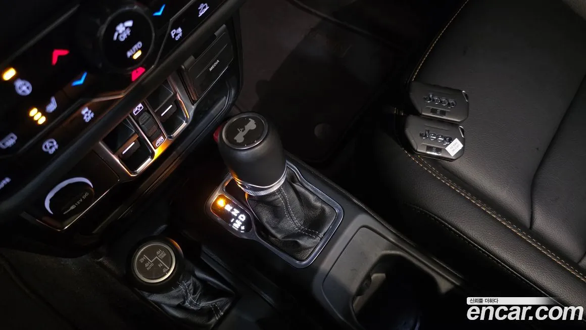 Jeep Wrangler 2024 из KR, фото 4