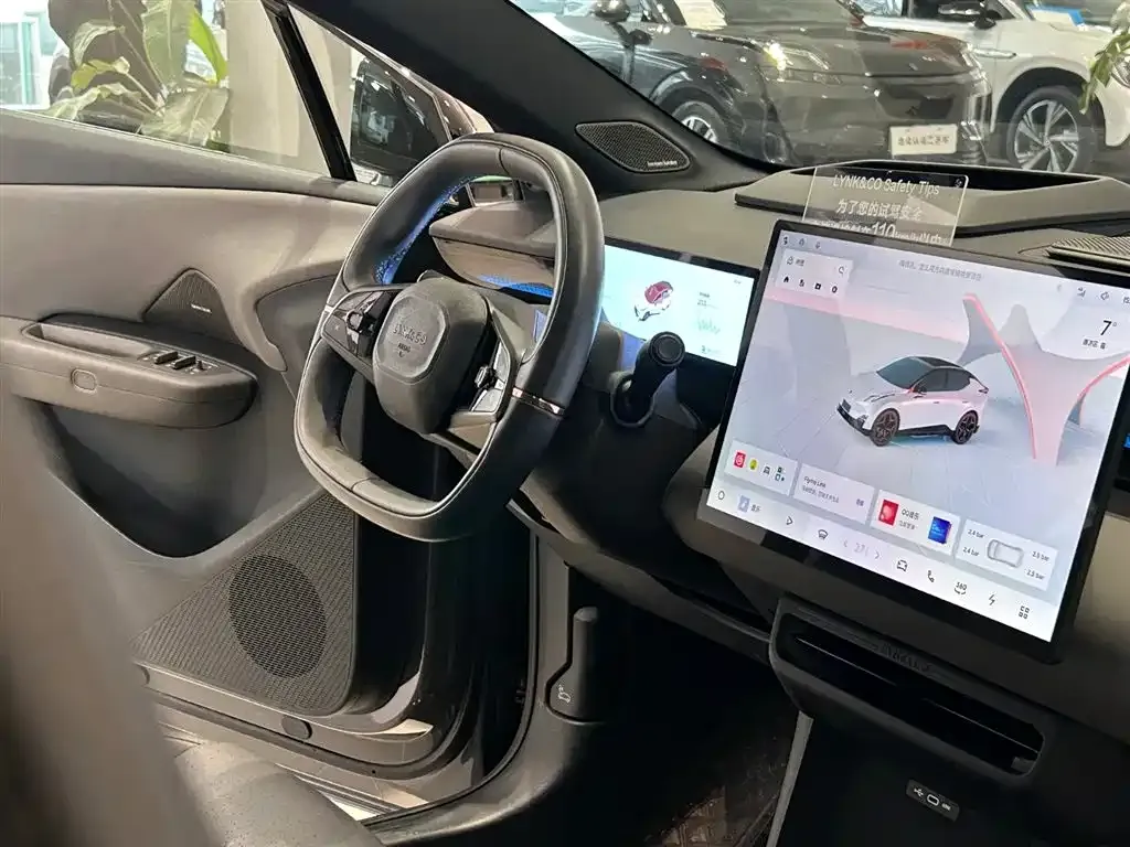 Lynk & Co Z20 2025 из CN, фото 6