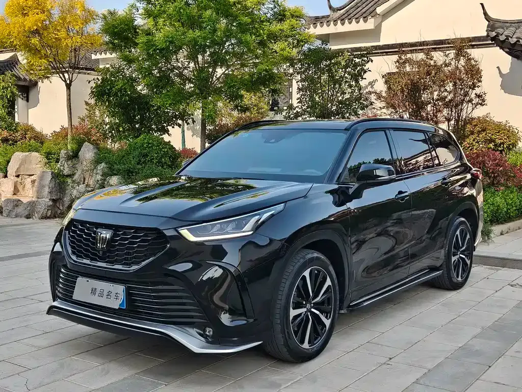 Toyota Crown Kluger