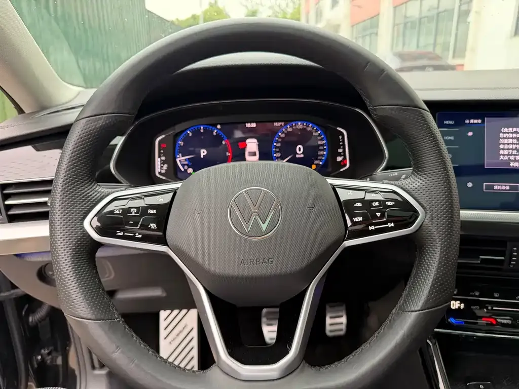 Volkswagen Passat — фото 6