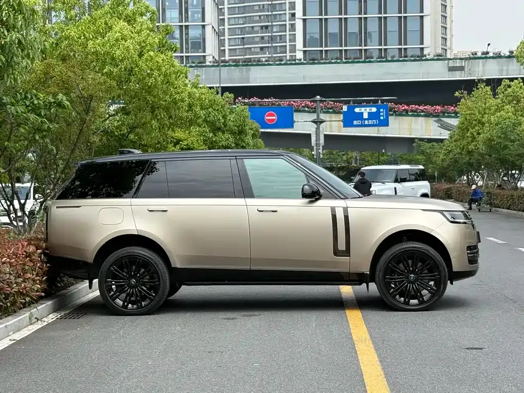Land Rover Range Rover — фото 10