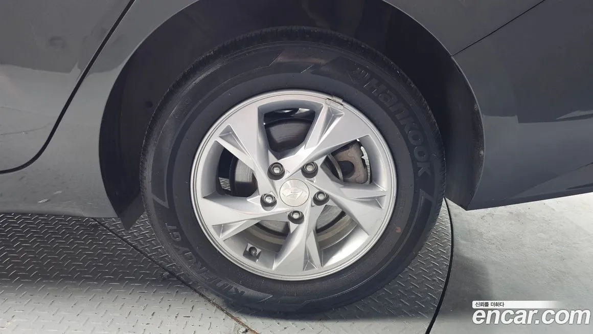 Hyundai AVANTE 2021 из KR, фото 5