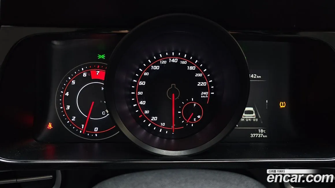 Hyundai AVANTE 2021 из KR, фото 4