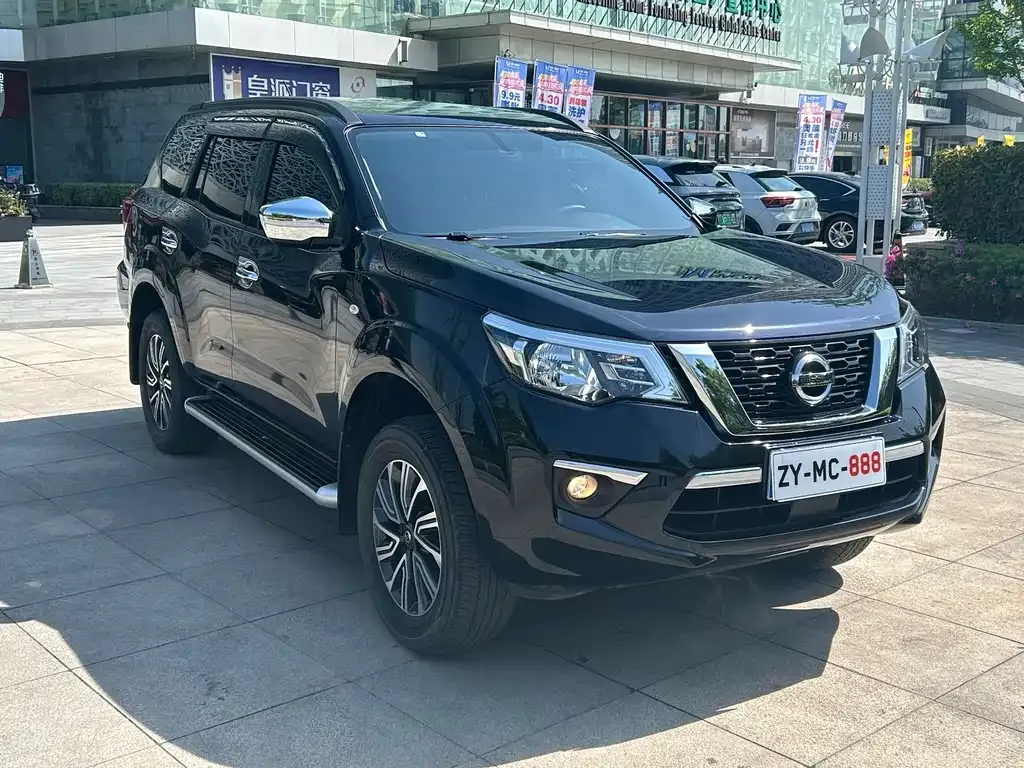 Nissan Terra — фото 10