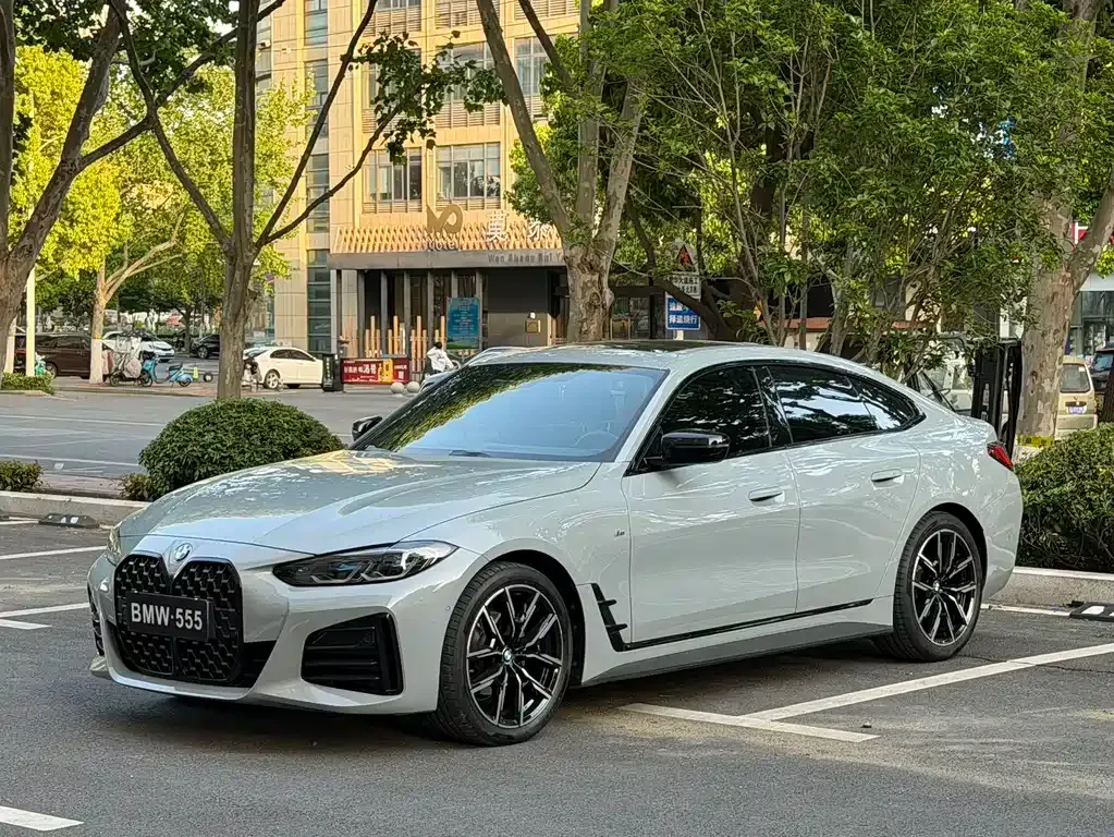 BMW 4 Series — фото 1