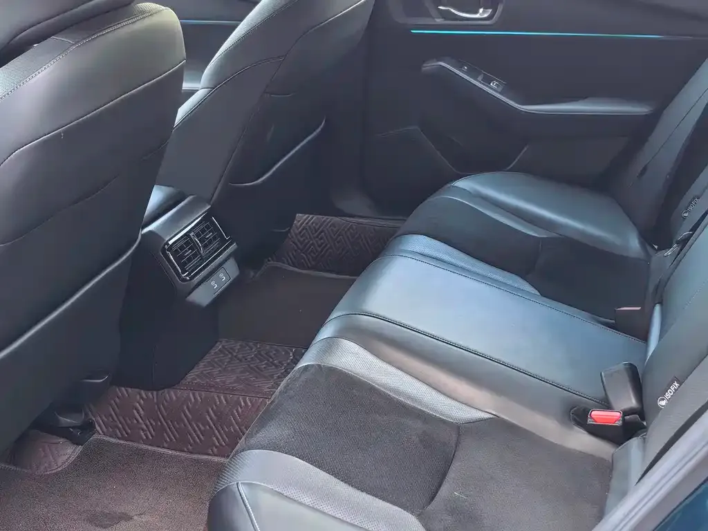 Honda Accord New Energy 2023 из CN, фото 3