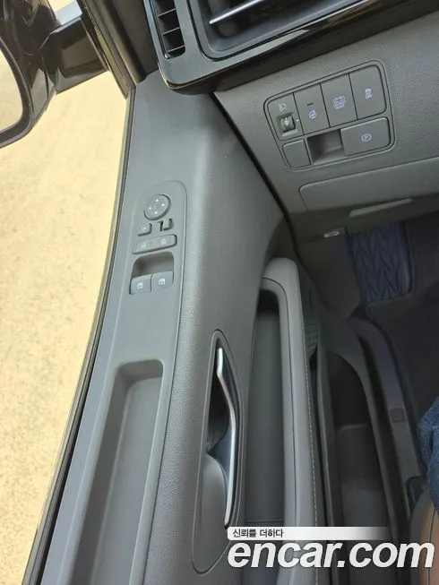 Hyundai Staria — фото 2