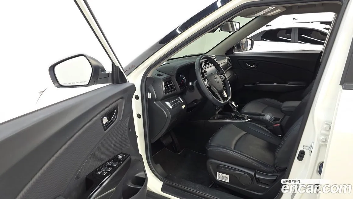 KG Mobility (Ssangyong) TIBOLI 2022 из KR, фото 5