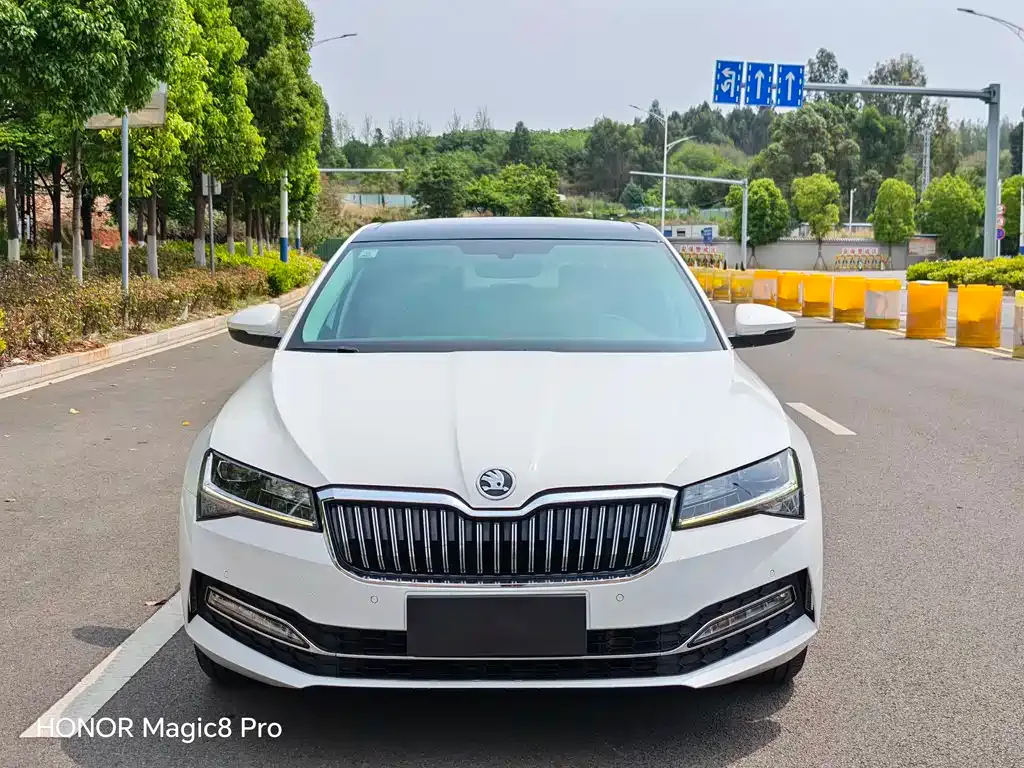 Skoda Superb 2021 из CN, фото 4