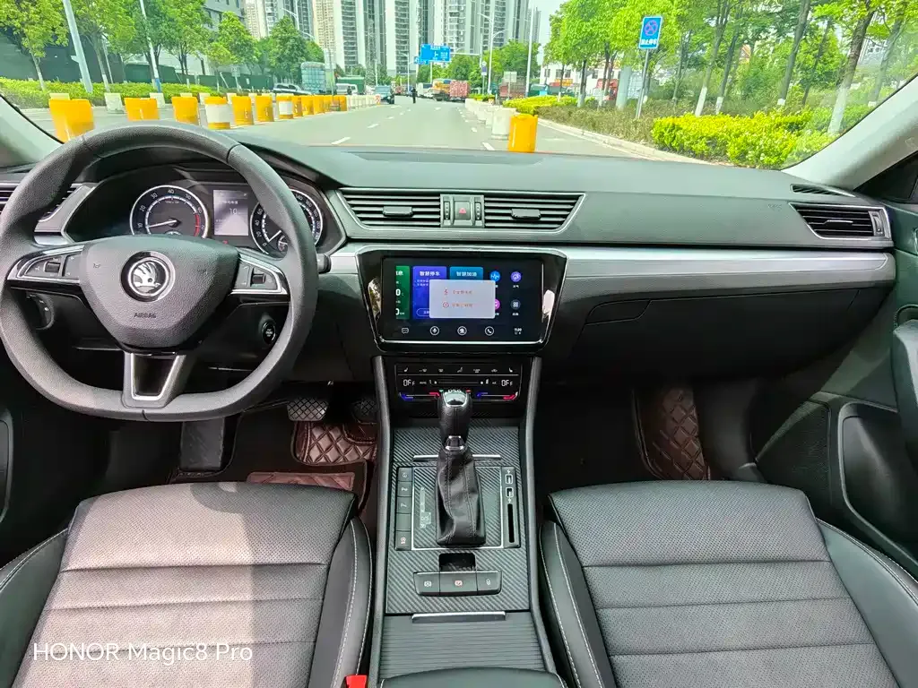 Skoda Superb 2021 из CN, фото 7