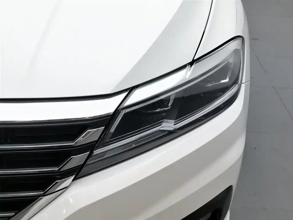 Volkswagen Lavida 2022 из CN, фото 5