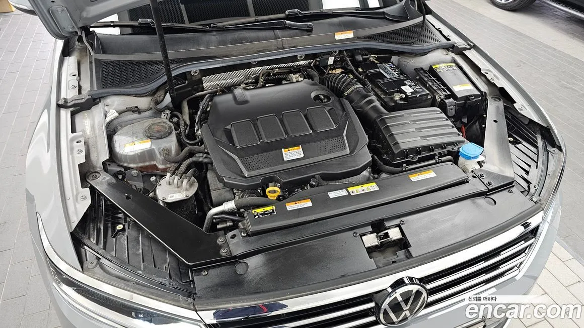 Volkswagen Passat 2022 из KR, фото 10
