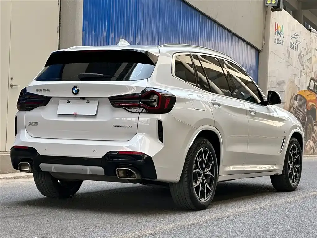 BMW X3 — фото 7
