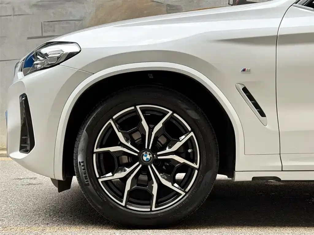 BMW X3 — фото 4