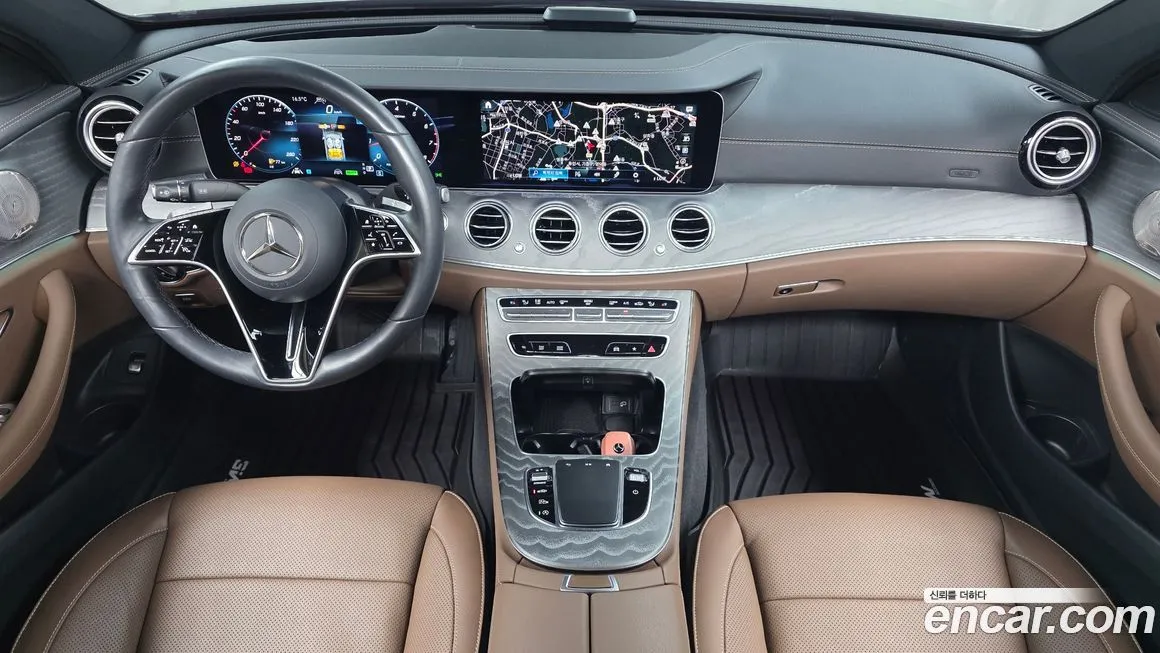Mercedes-Benz E-Class — фото 10