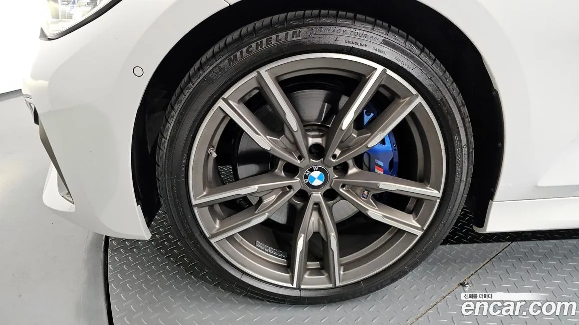 BMW 3-Series 2022 из KR, фото 5