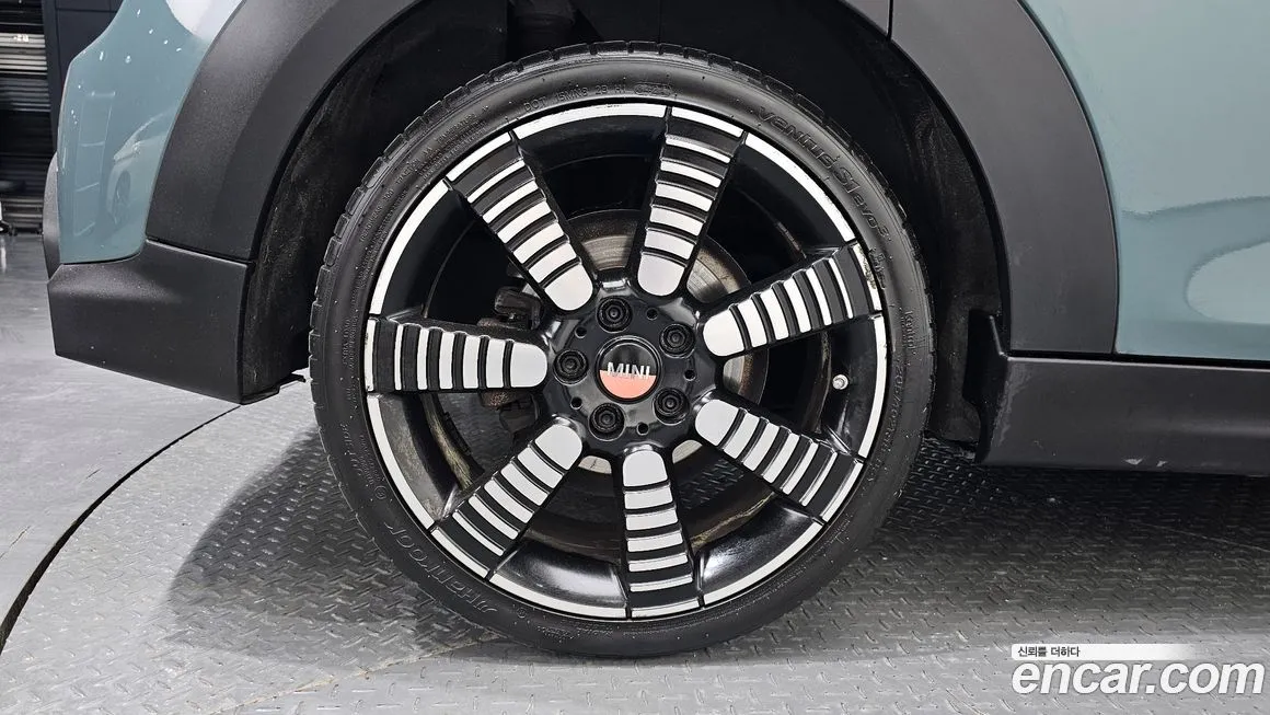 Mini Cooper 2023 из KR, фото 9
