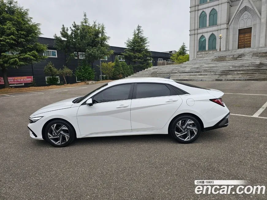 Hyundai AVANTE 2024 из KR, фото 4