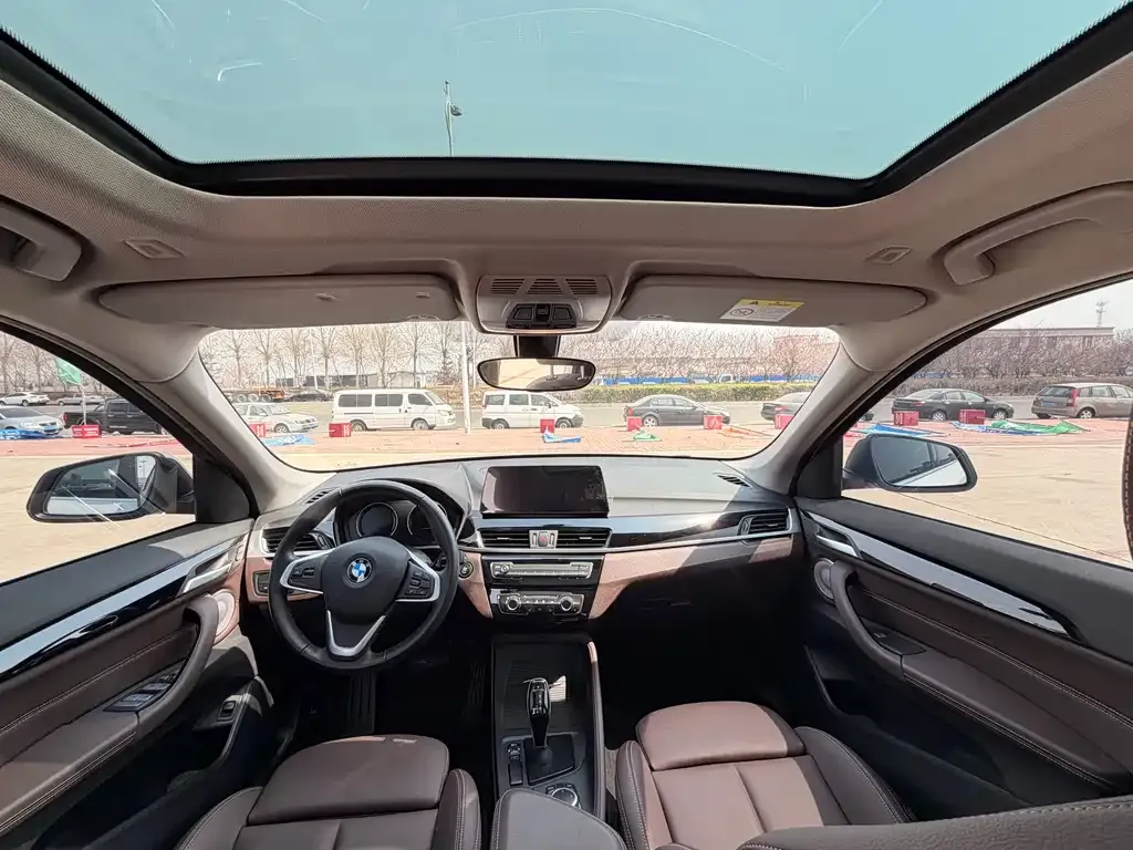 BMW X1 — фото 6