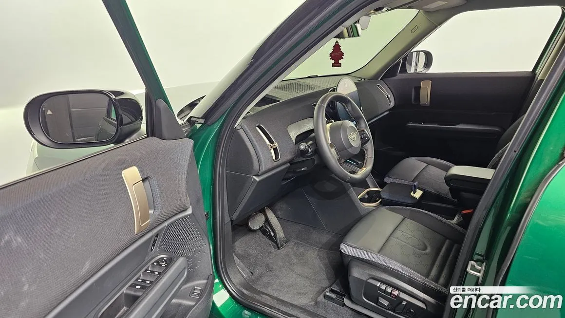 Mini Countryman 2024 из KR, фото 10