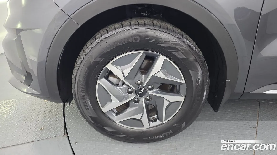 Kia Sorento — фото 7
