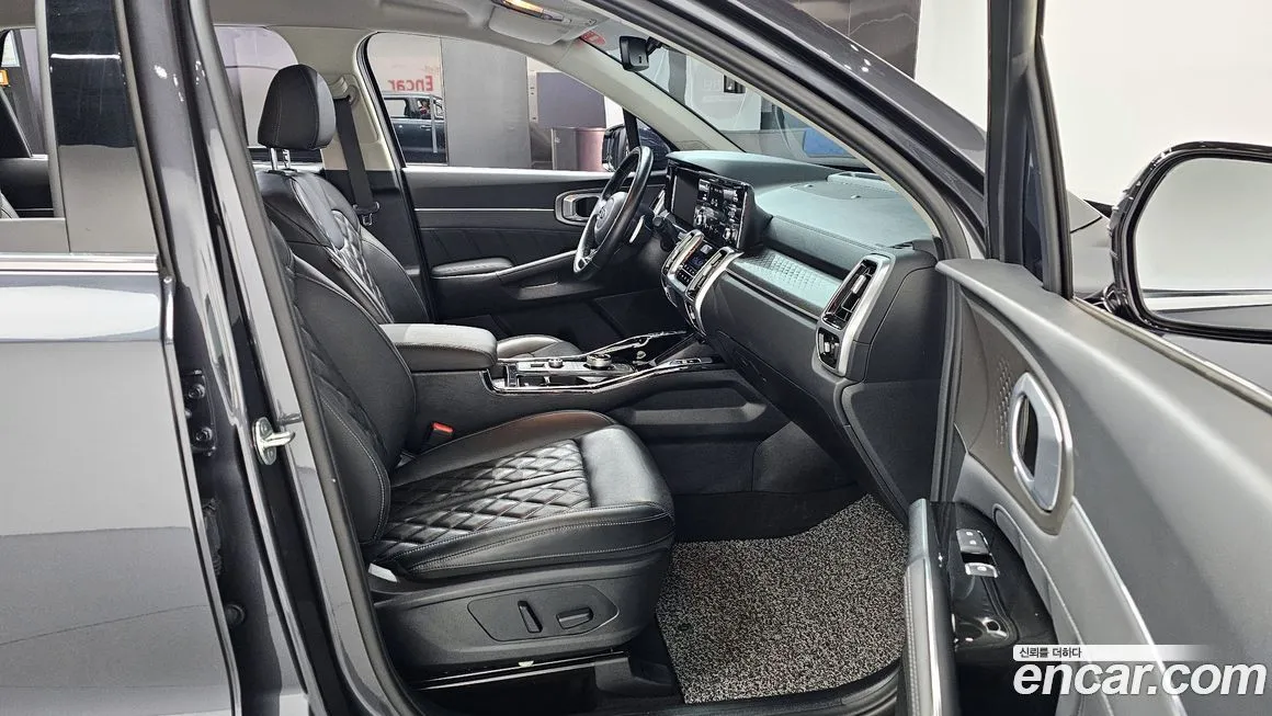 Kia Sorento — фото 5